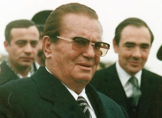OVO JE JEDINI ČOVEK KOJI JE LUPIO ŠAKOM O STO TITU I NEVEROVATNO GA PONIZIO: Umro na čudan način koji je i sad MISTERIJA