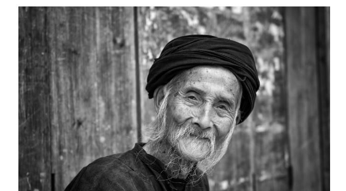 “KAKO RAZLIKOVATI MUDRU ŽENU OD POVRŠNE”: Jedan mudrac je dao pravo objašnjenje, “Pametna ima 2 važne karakteristike