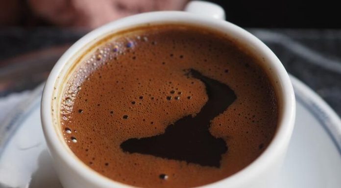 Ako uzimate OVE LIJEKOVE – NEMOJTE PITI KAFU: Evo zašto