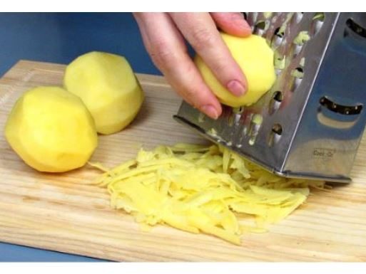 Lakše od pice! Samo narendajte 3 krompira! Jednostavan i jeftin recept